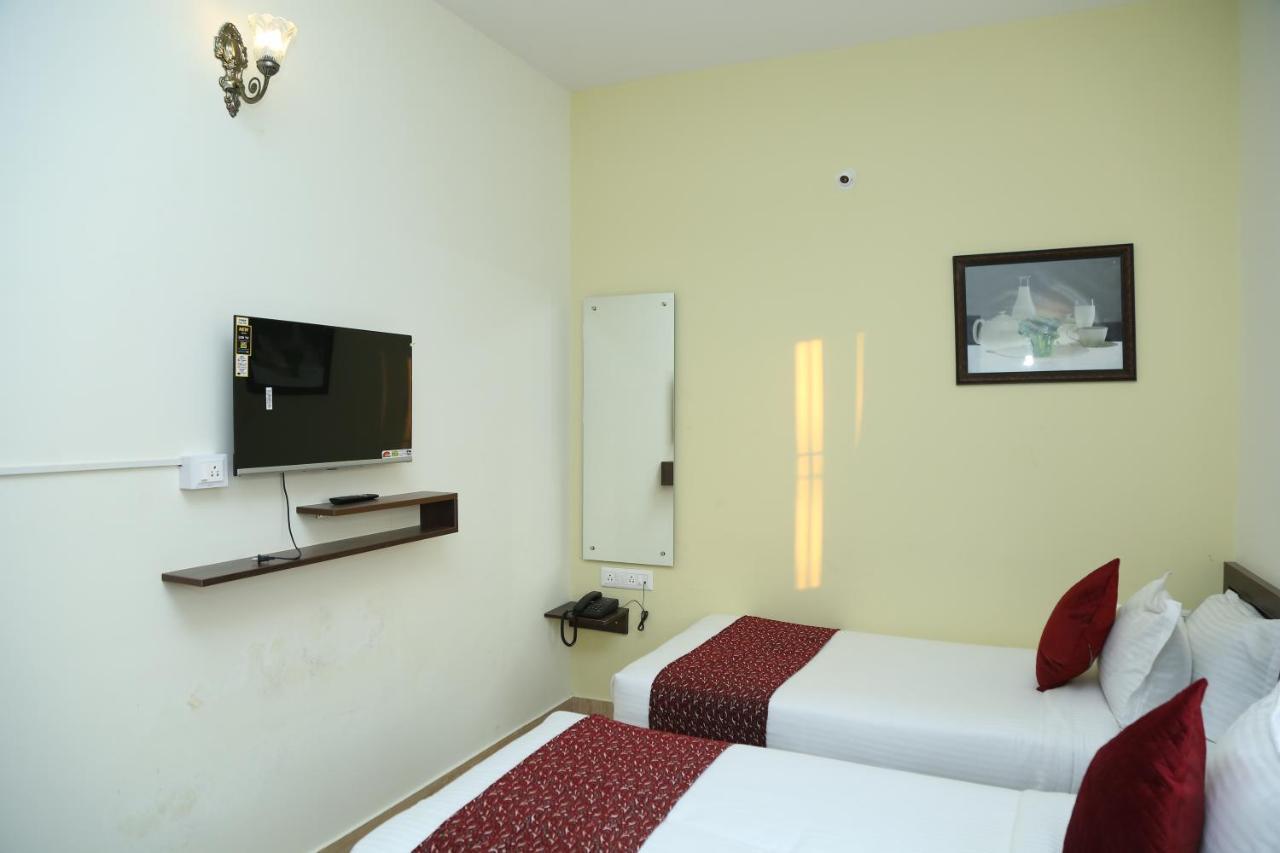 Hotel Bangalore Airport Inn, Airport Pickup & Drop Available 24X7 Yelahanka Екстериор снимка