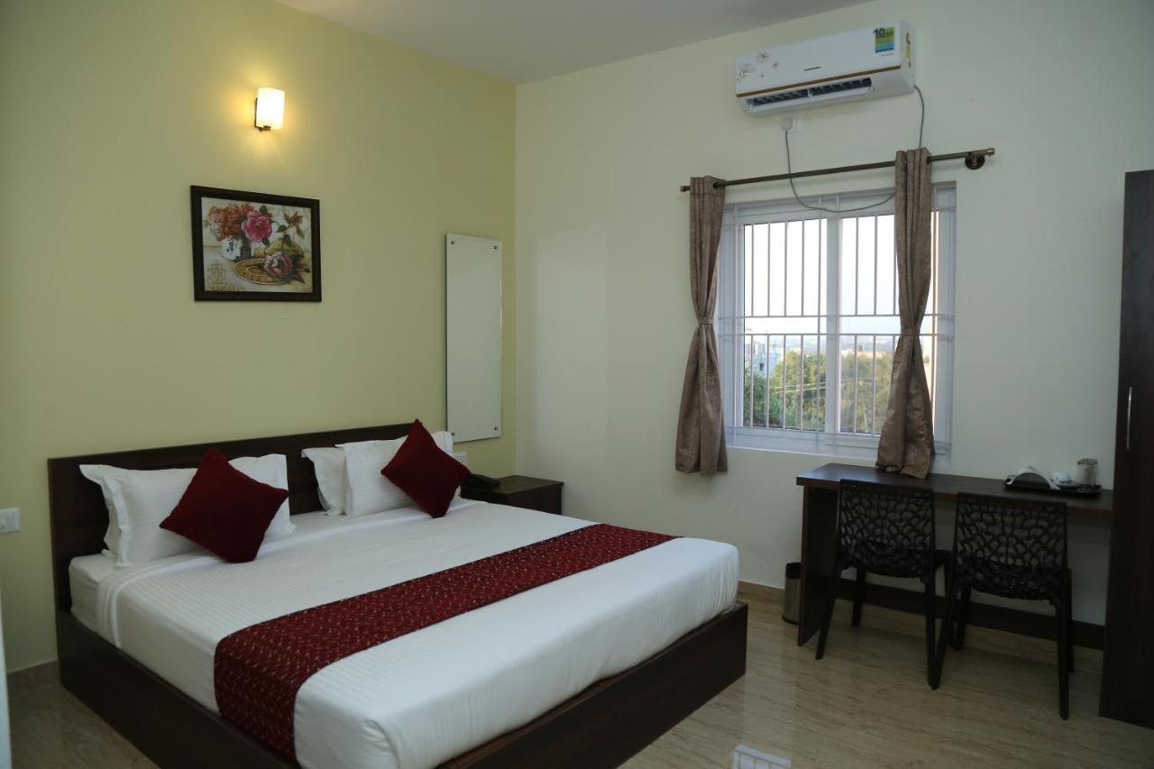 Hotel Bangalore Airport Inn, Airport Pickup & Drop Available 24X7 Yelahanka Екстериор снимка