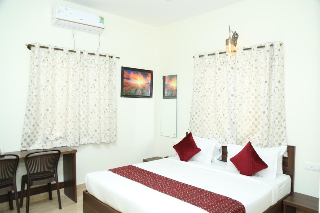 Hotel Bangalore Airport Inn, Airport Pickup & Drop Available 24X7 Yelahanka Екстериор снимка